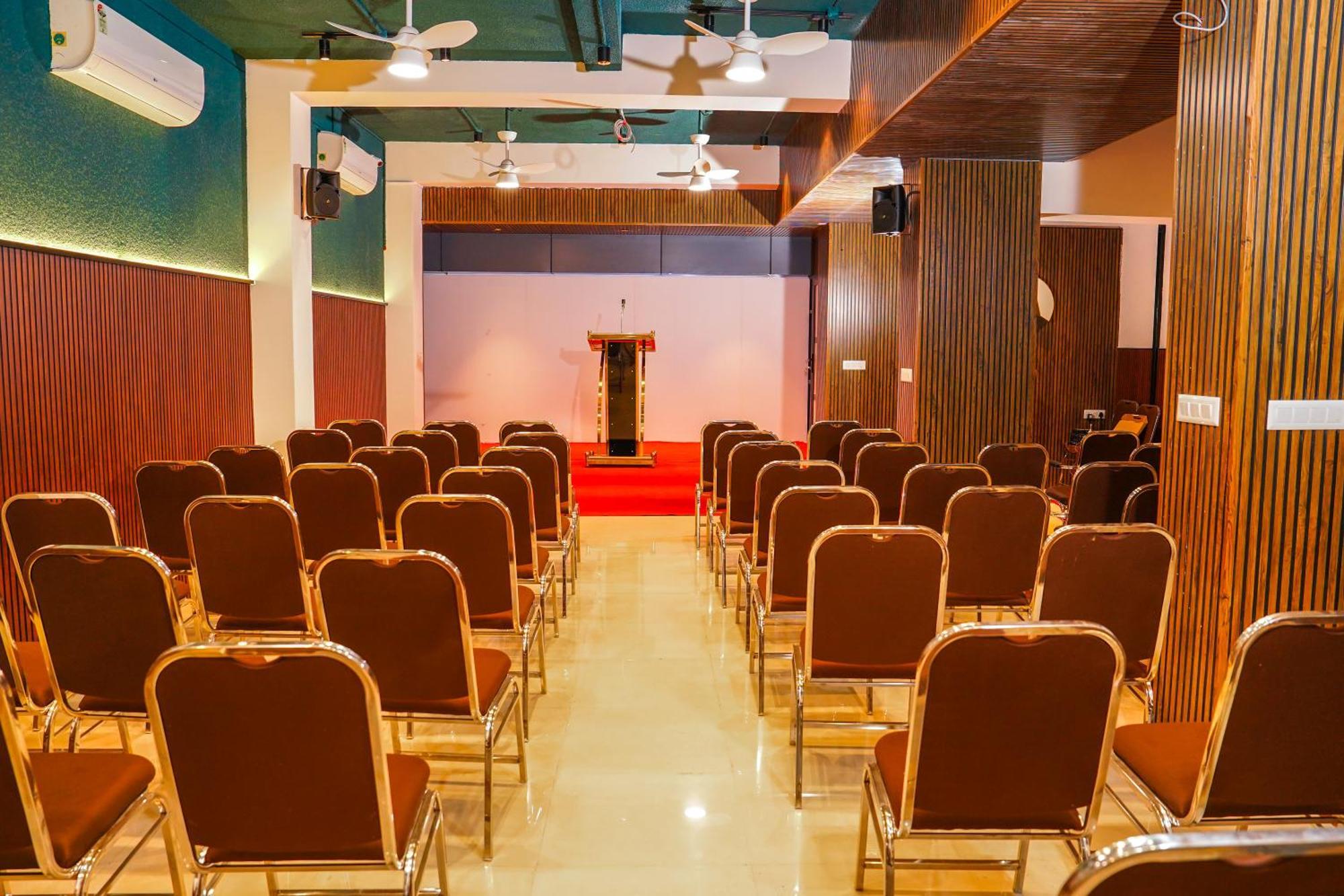 Palcastle Regency Hotell Palakkad Eksteriør bilde