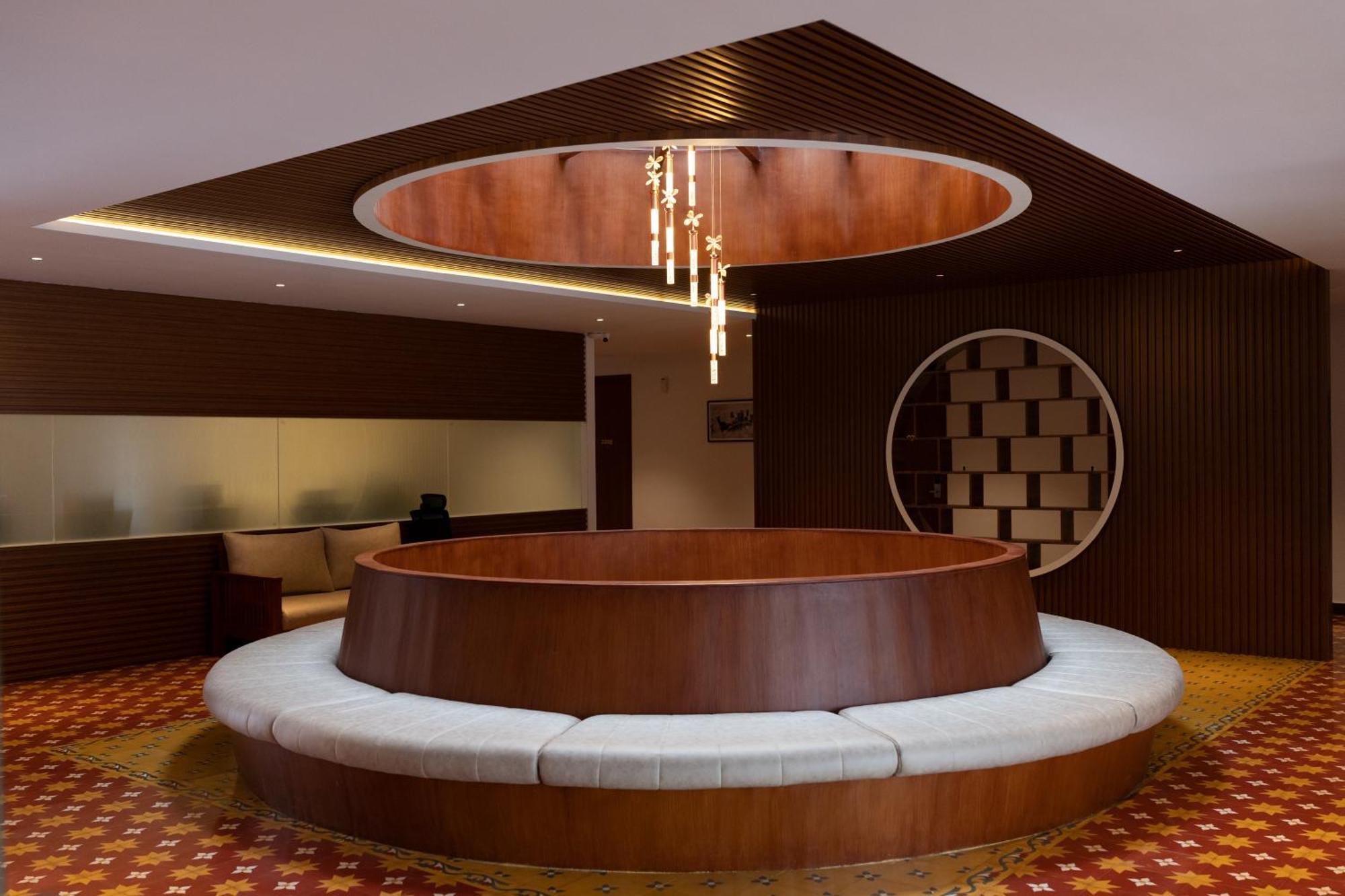 Palcastle Regency Hotell Palakkad Eksteriør bilde